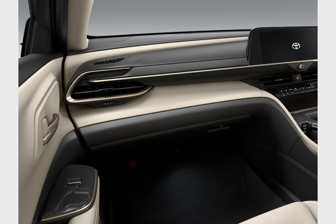 crowncrossover_usability_img03