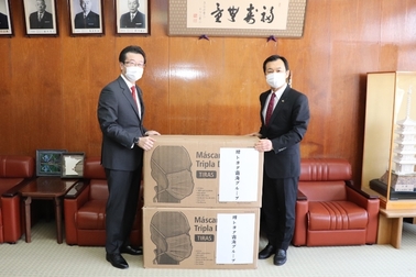 20200427_マスク寄贈6